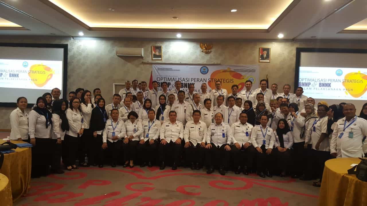 Kegiatan Ka Bnnp Kaltim dan Ka Bnnk Samarinda, Ka BNNK Balikpapan dan Ka BNNK Bontang dan serta Ka Balai Rehab Tanah Merah Dalam acara Optimalisasi peran BNNP dan BNNK dalam pelasanaan P4GN . Kegiatan Ka Bnnp Kaltim dan Ka Bnnk Samarinda, Ka BNNK Balikpapan dan Ka BNNK Bontang dan serta Ka Balai Rehab Tanah Merah Dalam acara Optimalisasi peran BNNP dan BNNK dalam pelasanaan P4GN .
