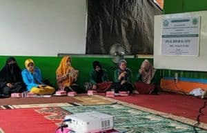 BNNK Balikpapann  -  Satuan Paud Sejenis atau SPS  Al Fath yang digagas oleh BKPAKSI ( Badan Koordinasi Pendidikan Al Qur'an & Keluarga Sakinah Indonesia) di kelurahan Lamaru  Balikpapan Timur memberikan  bimbingan terhadap 50  orang  yang merupakan  guru guru  dan orang tua  murid SPS al Qur’an terkait  dengan bahaya   narkoba dilingkungan Satuan Paud Sejenis atau SPS  Al Fath .