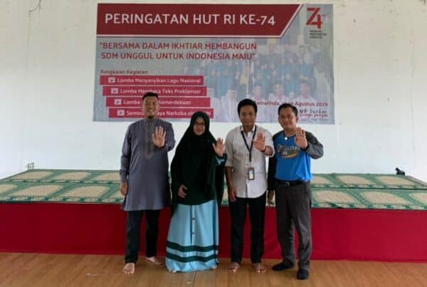 BNNK Samarinda - BADAN Narkotika Nasional Kota Samarinda  memberikan  sosialisasi  bahaya narkoba dan pencegahan penyalahgunaan  narkoba pada kegiatan Sosialisasi Tatap Muka di Aula Pertemuan SMP Islam Bunga Bangsa Jalan  DI Panjaitan Samarinda dengan  tema Membangun SDM Unggul Indonesia Maju.