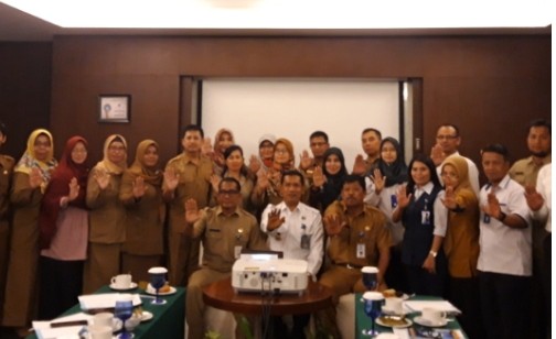 BNNP Kaltim - Kepala Dinas Pendidikan Kota Balikpapan Ir. Muhaimin, MT menyampaikan, sinergitas dalam membangun suatu lingkungan pendidikan yang bersih tanpa narkoba.