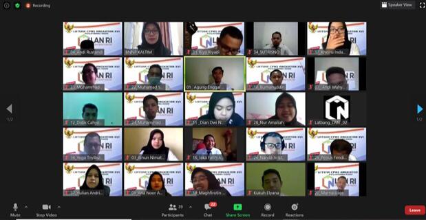 BNNP Kaltim - 37 orang CPNS Dosen Universitas Mulawarman dan Politeknik Negeri Samarinda secara virtual menggunakan aplikasi Zoom Meeting, di beri Bekal Bahaya Narkoba