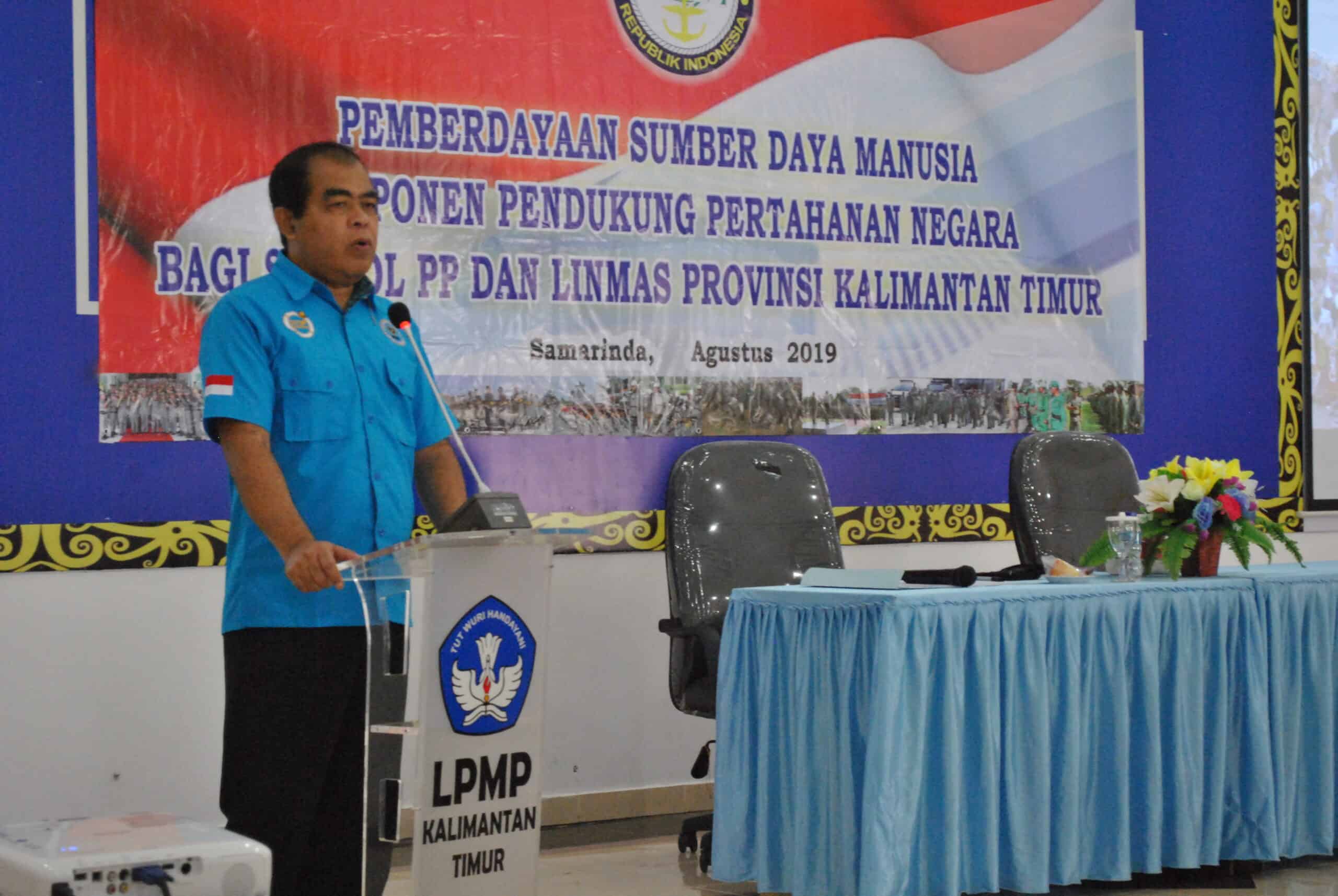 BNNP Kaltim - 105 anggpta satpol pp kaltim dan Linmas  berkesempatan mengikuti kegiatan Penyuluhan Anti Penyalahgunaan Narkoba yang diselenggarakan oleh Kementerian Pertahanan RI melalui Direktorat Jenderal Potensi Pertahanan (Ditjen Pothan) .