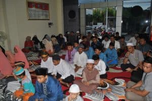 BNNP - Dirikan Sholat Kerana Rasa Cinta Kepada Yang Menciptakan Kita, Dan Kita Mungkin Akan Merasa Bahwa Mendirikan Solat Itu Suatu Perkara Yang Ringan Dan Mudah.