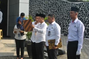 BNNP Kalimantan TImur - AKU PAHLAWAN MASA KINI”. Bung Karno menyatakan ”… Hanya Bangsa yang menghargai jasa para pahlawannya dapat menjadi bangsa yang besar…”.
