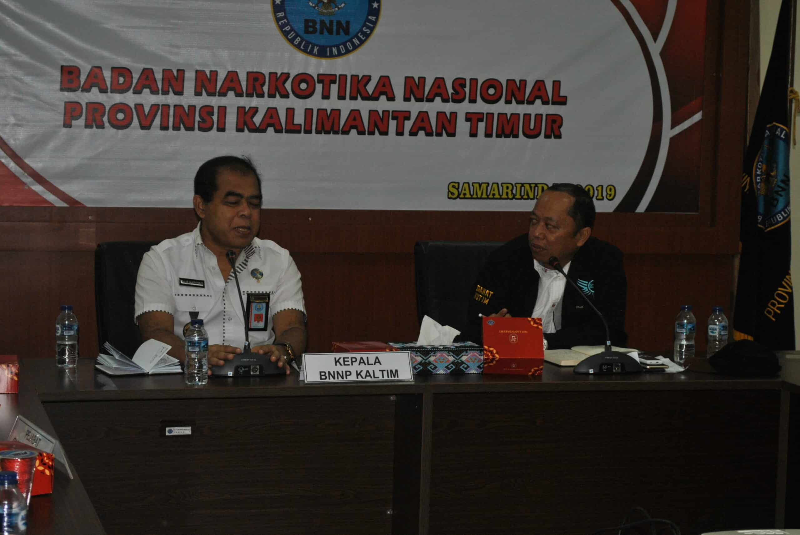 BNNP Kaltim - Anggota DPRD Kutai Timur Herlang Melakukan Audiensi Kekantor BNNP Kalimantan Timur. BNNP Kaltim - Anggota DPRD Kutai Timur Herlang Melakukan Audiensi Kekantor BNNP Kalimantan Timur.