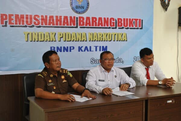 BNNP Kalimantan Timur - pemusnahan tersebut dilakukan dengan memakai alat blender, barang bukti kejahatan narkoba itu dilakukan uji laboratorium