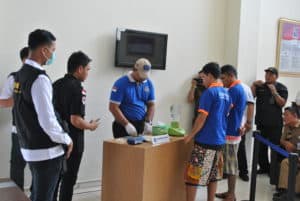 BNNP Kalimantan Timur - pemusnahan tersebut dilakukan dengan memakai alat blender, barang bukti kejahatan narkoba itu dilakukan uji laboratorium