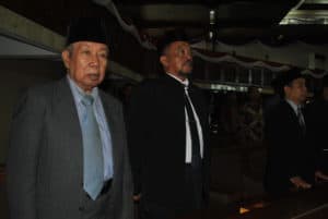 BNNP Kaltim - Ka.BNNP Kaltim Drs. Raja Haryono,SH.M.Hum yang di wakili oleh Kepala bidang Rehabilitasi Drs.Iwan Setyawan menghadiri Rapat Paripurna DPRD Provinsi Kaltim dengan agenda Peringatan Hari Ulang Tahun ke-63 Provinsi Kalimantan Timur