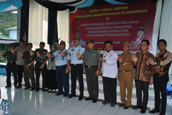 BNNP Kaltim - MOU Lapas Narkotika Kelas II A dengan BNNP Kaltim ,,,Program Rehabilitasi kemadirian bagi warga binaan pemasyarakatan di Lembaga Pemasyarakatan Narkotika Kelas II A samarinda .