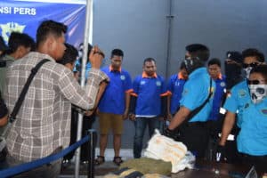 BNNP Kalimantan Timur - BNN meneruh  perhatian khusus  untuk   terhadap  dua Provinsi Kaltara Dan Kalimantan Timur dimana Kaltara   merupakan  daerah  perbatasan  darat   dan laut  dengan  tingkat kerwanan   sebagai  pintu masuknya Narkotika dari negara   tetangga .