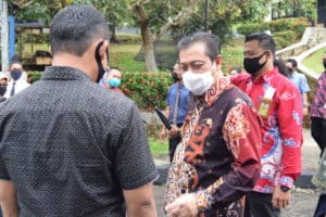 BNNP Kaltim - sebanyak 3,27 juta pengguna narkoba di Indonesia dan hal Ini sudah menjadi ancaman, karena bisa merusak moral dan karakter bangsa Narkoba adalah musuh yang harus kita hadapi bersama.