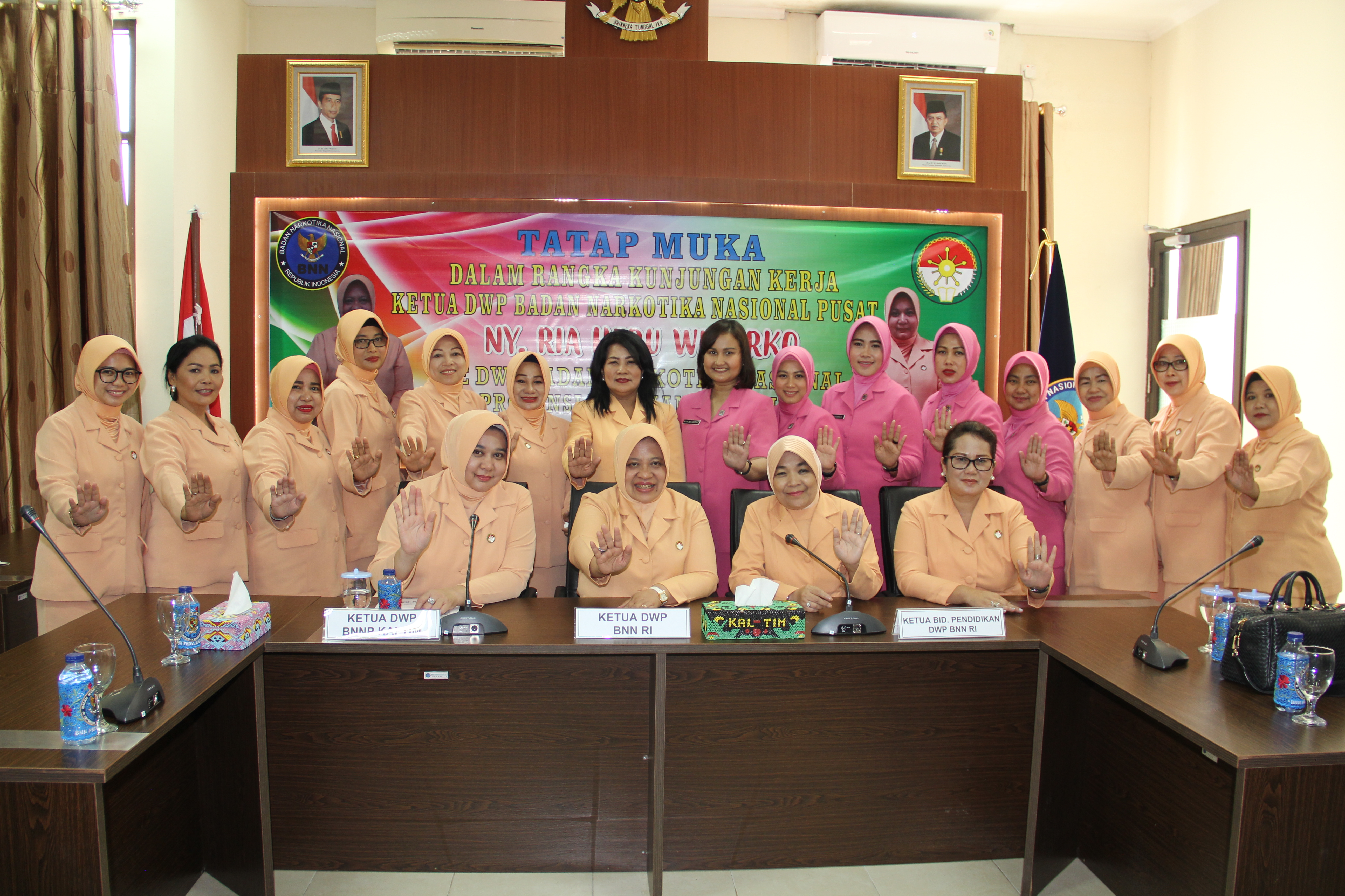 Kunjungan Kerja IBU Ketua Pengurus Dharma Wanita BNN RI Ke kalimantan Timur