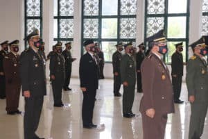 BNNP Kaltim - (HUT) Ke-75 Hari Ini, Tak Seperti Peringatan Di Tahun-Tahun Sebelumnya Yang Digelar Meriah Di Lokasi Terbuka Dengan Mengundang Warga, Kali Ini Peringatan Digelar Secara Virtual Di Istana Negara, Mengingat Situasi Pandemi COVID-19 (Corona).