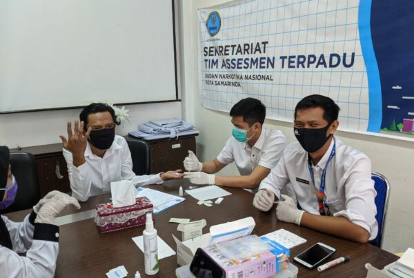 BNNP Kalimantan Timur - Di tengah pandemic Virus corona atau Covid 19, BNN Kota Samarinda memberikan atensi lebih Terhadap Kesehatan Pegawainya.