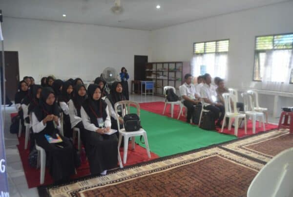 BNNK Samarinda - Badan Narkotika Nasional (BNN) Kota samarinda mengakui pengaruh narkoba telah merambah ke berbagai kalangan masyarakat dan kalangan pelajar dan mahasiswa