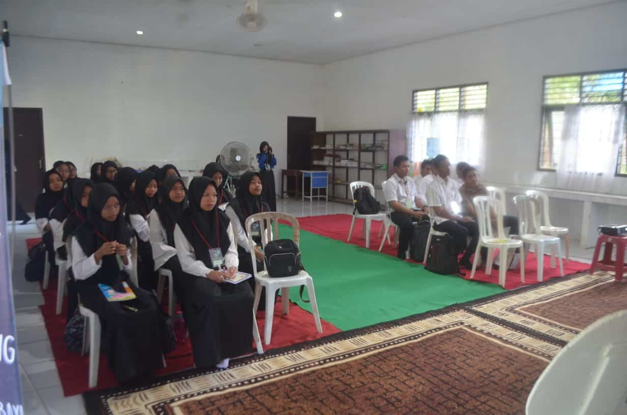 BNNK Samarinda - Badan Narkotika Nasional (BNN) Kota samarinda mengakui pengaruh narkoba telah merambah ke berbagai kalangan masyarakat dan kalangan pelajar dan mahasiswa