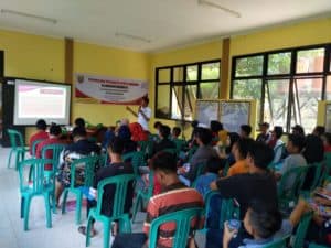 BNNP Kaltim - Warga Masyarakat Mugirejo sepakat Mencegah serta menekan maraknya peredaran serta pemakai  narkoba di Kelurahan Mugirejo  Kecamatan Sungai  Pinang