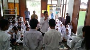 BNNK Samarinda - Bahaya Narkoba di Wilayah Rawan dengan tujuan membangun wilayah sekolah yang berwawasan anti narkoba.  
