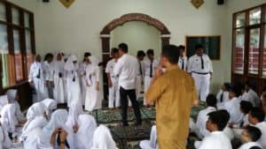 BNNK Samarinda - Bahaya Narkoba di Wilayah Rawan dengan tujuan membangun wilayah sekolah yang berwawasan anti narkoba.  