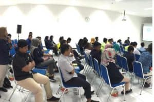 BNNP Kaltim - Badan Narkotika Nasional (BNN) Kota Balikpapan memberikan penyuluhan bahaya narkoba di PT Angkasa Pura I dalam rangka memperingati Bulan K3 th 2020