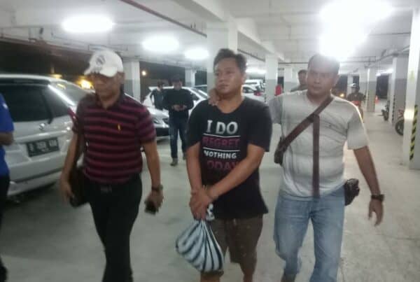 BNNK Balikpapan - Dua Orang kurir narkotika jenis sabu sabu yang akan di kirim ke salah satu kabupaten dikalimantan Timur, Pelaku diamankan di jalan  M.T Haryono, Kelurahan  Gunung Bahagia Kecamatan  Balikpapan Selatan, Kota. Balikpapan.