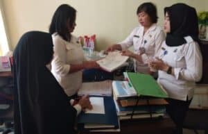 BNNP Kaltim - Tim Supervisi Datangin BNNP Kaltim Dan BNNK terkait dengan Tata Persuratan dan Sistem Pengarsipan oleh Karo Umum Settama BNN RI .