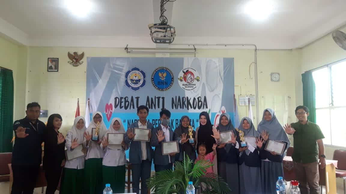 BNNK Balikpapan - Debat Satgas Delima Bersinar Akbid Borneo Medistra Balikpapan, yang digelar Sabtu 19 Oktober 2019. Bertajuk " Pengaruh Narkoba dan Akibatnya "