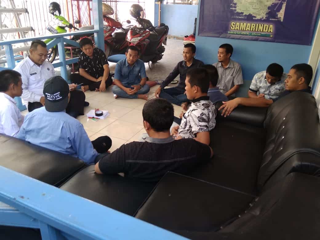 BNNP – Diskusi bersama mencari solusi Exs korban Narkotika di Rumah Daping Borneo Kaltim Guna Memberikan Bekal Bagi Klien Untuk Ikut Seminar Pencegahan Kekambuhan Program Pascarehabilitasi Intensif . BNNP – Diskusi bersama mencari solusi Exs korban Narkotika di Rumah Daping Borneo Kaltim Guna Memberikan Bekal Bagi Klien Untuk Ikut Seminar Pencegahan Kekambuhan Program Pascarehabilitasi Intensif .