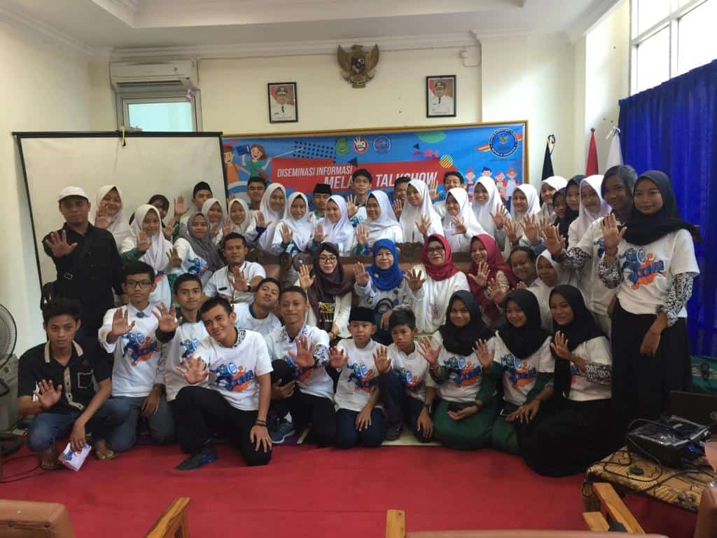 BNNK – Talk Show Anti Narkoba dengan tema Generasi Sehat, Cerdas, Anti Narkoba bertempat di Kantor Kecamatan Palaran Jalan Ampera No. 1, Kecamatan Palaran . BNNK – Talk Show Anti Narkoba dengan tema Generasi Sehat, Cerdas, Anti Narkoba bertempat di Kantor Kecamatan Palaran Jalan Ampera No. 1, Kecamatan Palaran .