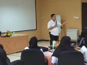 BNNP Kaltim - Pusat Kajian Desentralisasi dan Otonomi Daerah - Lembaga Administrasi Negara ( PKDOD-LAN), Samarinda menggandeng Badan Narkotika Nasional Provinsi Kalimantan Timur  menggelar sosialisasi bahaya penyalahgunaan narkotika, psikotropika, dan obat terlarang (narkoba) bagi Calon aparatur sipil negara
