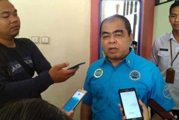 BNNP Kaltim - like never knowing the face of a prisoner Still Free to Control Narcotics from Behind Iron Bars controlled by Narcotics Prison in Class III A Samarinda managed to be secured by BNNP Kaltim, Thursday (07/25/2019).