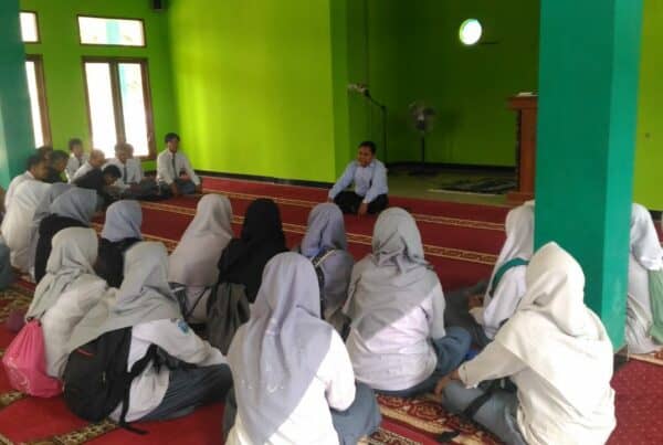 BNK Kutai Kartanegara - kejahatan jaringan narkotika memang tidak mengenal batasan usia, sehingga harus sigap dan waspada menyelamatkan generasi bangsa dari serangan Narkoba.