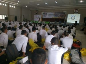 BNNK Samarinda _ alam rangka menanggulangi, mencegah dan mempersempit ruang gerak peredaran Narkoba, Universitas Mulawarman bekerjasama dengan Badan Narkotika Nasional (BNN) Kota  Samarinda mengadakan Sosialisasi Bahaya Penyalahgunaan Narkoba kepada 776 mahasiswa dan mahasiswi baru Fakultas Ekonomi dan Bisnis Universitas Mulawarman