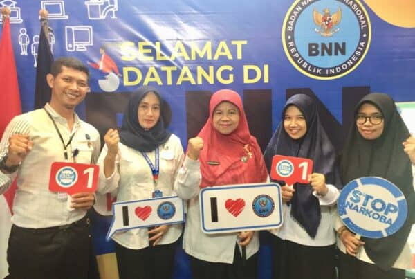 BNNK Samarinda - Badan Nasional Narkotika (BNN) Kota Samarinda,  turut berpartisipasi dalam Kaltim  Expo 2019 di Area Pameran  Convention Hall Stadion Madya Sempaja , Jln A Wahid Hasyim Samarinda, Dihari pertama pelaksanaan Ekspo stand BNNK Samarinda mendapat  antusiasme dari Para pengunjung stand yang ingin mengerti dan  lebih   banyak  tentang  permasalahan Narkoba .