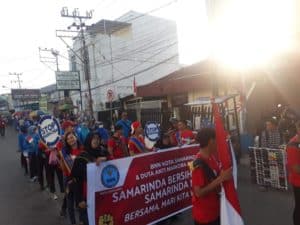 BNNK Samarinda - Pawai pembangunan yang  digelar oleh Pemerintah Provinsi  Kaltim dengan panitia (Pemkot) Samarinda dalam rangka   merayakan Hari Ulang Tahun ( HUT) ke-74 Kemerdekaan RI, Minggu (18/8/2019, disisipi dengan gerakan perlawanan terhadap narkoba.