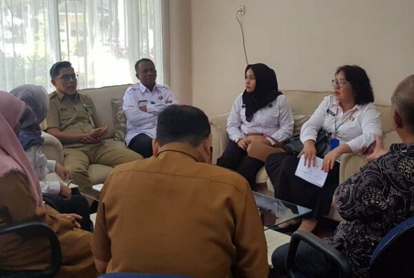 BNNP kaltim - mewujudkan Desa Bersinar bebas dari segala bentuk peredaran narkotika.