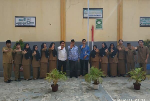 BNNK Samarinda - tugas utama pemuda sebagai penerus bangsa supaya menjaga kemerdekaan, meningkatkan kewaspadaan dini karena wilayah SMP YPS termasuk Zona Merah dengan peredaran narkoba cukup tinggi.