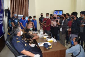 BNNP Kalimantan Timur - Amankan Sabu Sabu Asal Jaringan Riau - Kaltim 2,250 Gram dan 1000 butis extasi