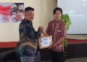 BNNP Kaltim - Seminar tentang bahaya narkoba dilingkukangan kecamatan Samboja dengan sasaran peserta siswa dan siswi SMP dan SMA, sabtu 30 Nopember 2019 .