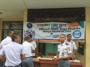 BNNP  Kaltim – Ratusan Siswa Dan Siswi SMK Kehutanan Samarinda Mendapat Pengarahan Soal Bahaya Penyalahgunaan Narkotika Dari Bnnp Kaltim, Kamis  20 Juni 2019. Dalam Kesempatan Ini, Para Siswa Dan Siswi Juga Menjalani Tes Urine Untuk Memastikan Mereka Bebas Dari Narkotika. 
