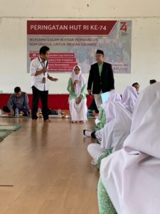 BNNK Samarinda - BADAN Narkotika Nasional Kota Samarinda  memberikan  sosialisasi  bahaya narkoba dan pencegahan penyalahgunaan  narkoba pada kegiatan Sosialisasi Tatap Muka di Aula Pertemuan SMP Islam Bunga Bangsa Jalan  DI Panjaitan Samarinda dengan  tema Membangun SDM Unggul Indonesia Maju.
