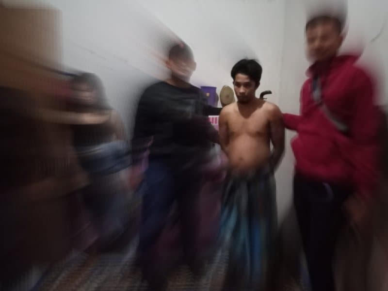 BNNP Kaltim - berhasil mengamankan Salah satu warga Desa Muara Badak Kecamatan Muara Badak Kabupaten Kutai Kartanegara yang sudah masuk daftar pencarian orang (DPO)