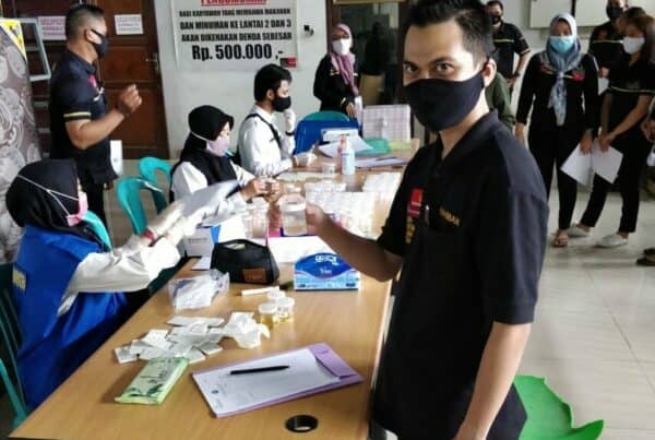 BNNP Kalimantan Timur – 108 Pegawai Di Lingkungan PT. Nuansa Darma Cipta Samarinda Menjalani Tes Urine,