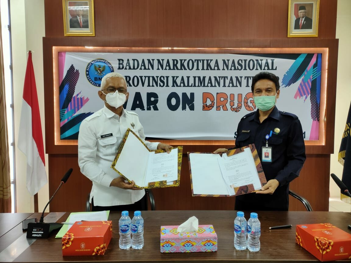 Badan POM Samarinda Dan BNNP Kalimantan Timur Sepakat Melakukan Kerja Sama Terkait Pemeriksaan Narkotika Dan Prekusor Narkotika Dalam Rangka Penyelidikan Dan Penyidikan Kasus Narkotika Dan Prekusornya