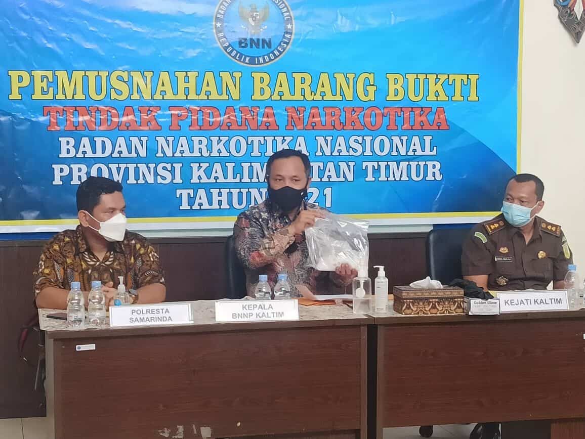 Narkotika Jenis Sabu Sabu Dengan Berat 361,4 Gram di Musnahkan Dengan Cara Diblender