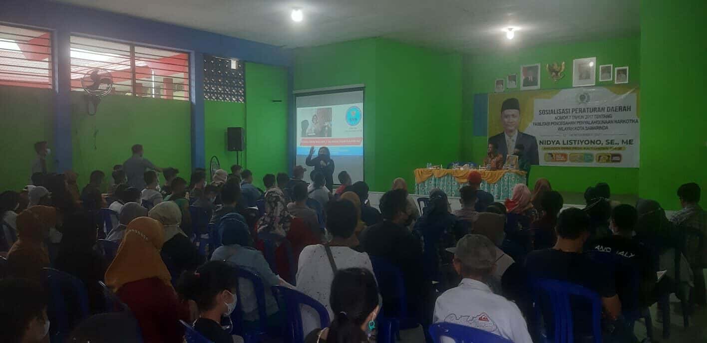 80 Orang Merupakan Tokoh Masyarakat , Keluarga , Generasi Muda Dan Warga Di Kelurahan Air Putih Dan Teluk Lerong Sekitarnya , Ikuti Bahaya Narkoba Konsep Otomatis