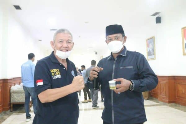 BNK Kutai Timur Gandeng Resnakoba Polres Kutim Tes Urin Kantor Dinas Pertanahan Dan Penataan Ruang Dan Kantor DPRD Kutai Timur