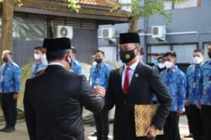 Pelantikan Dan Pengambilan Sumpah Janji/ Jabatan Pejabat Administrator Serta Serah Terima Jabatan Di Lingkungan BNN Provinsi Kalimantan Timur