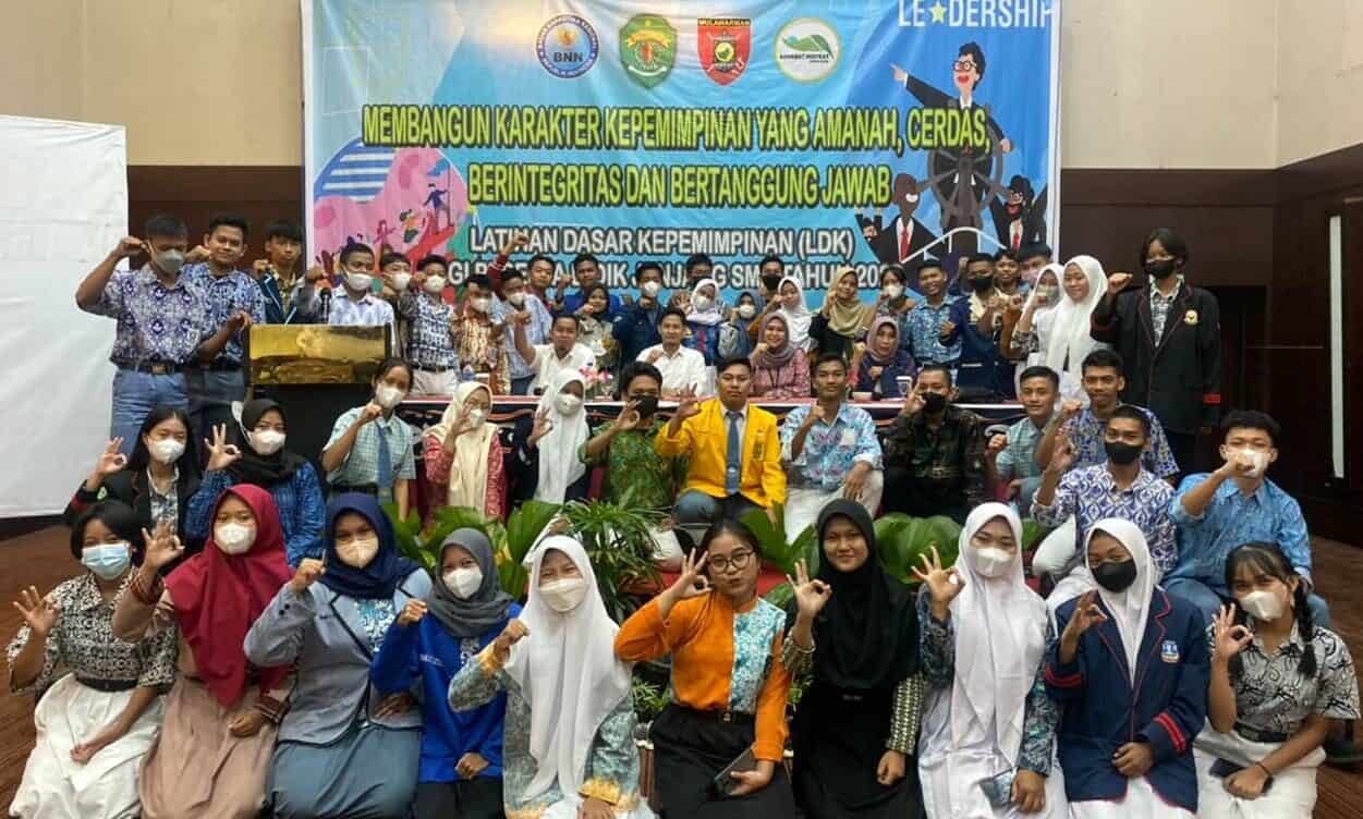 BNNP Kalimantan Timur ,,,,,,,,,, Membangun Karakter Kepemimpinan Yang Amanah, Cerdas, Berintegritas Dan Bertanggung Jawab Dan Tidak Menggunakan Narkotika