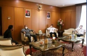 Ketua DPRD Kalimantan Timur Drs. H. Makmur Hapk, MM , Mendukung Penuh Pembentukkan Badan Narkotika Nasional (BNN) Kabupaten Dan Kota Yang Mana Positif Akan Di Bentuk,